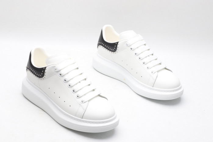 ALEXMQ Sneakers
