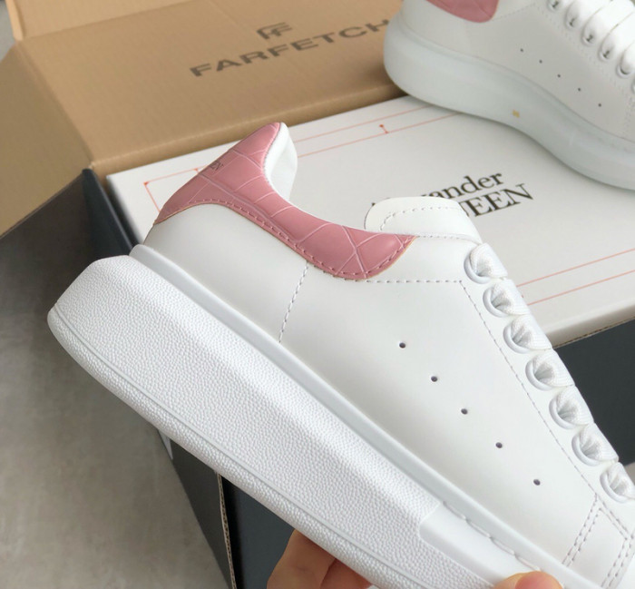 ALEXMQ Sneakers