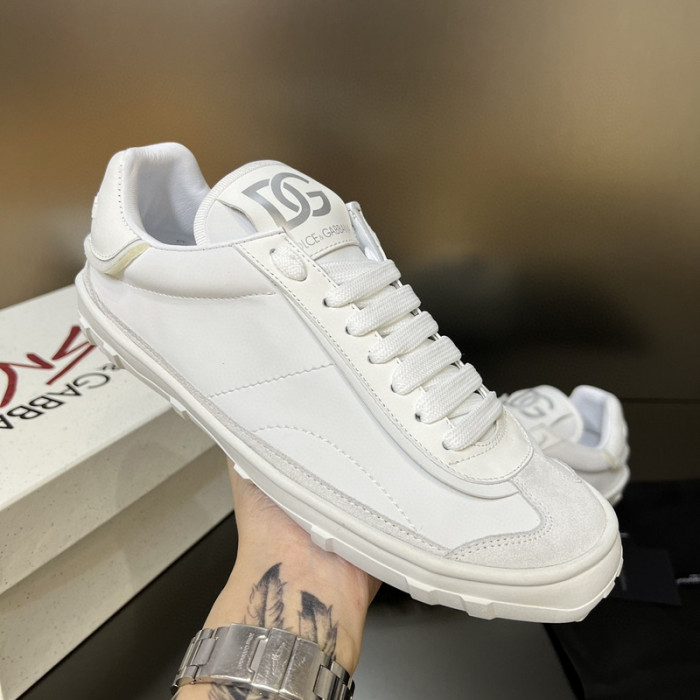 DG SNEAKER