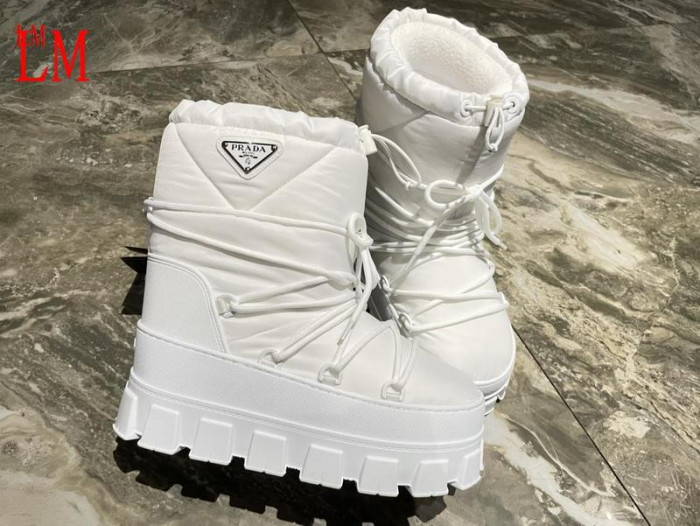 Pra*a boots