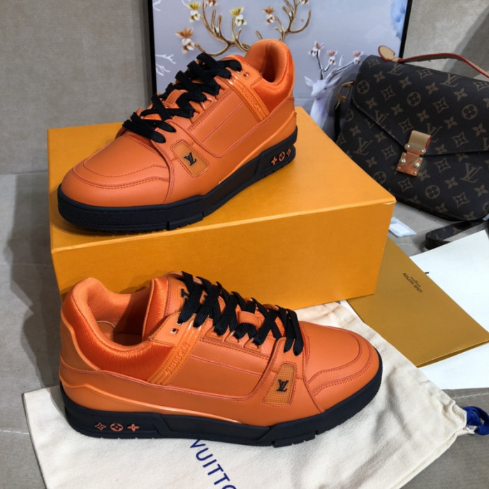 LUSV SNEAKERS