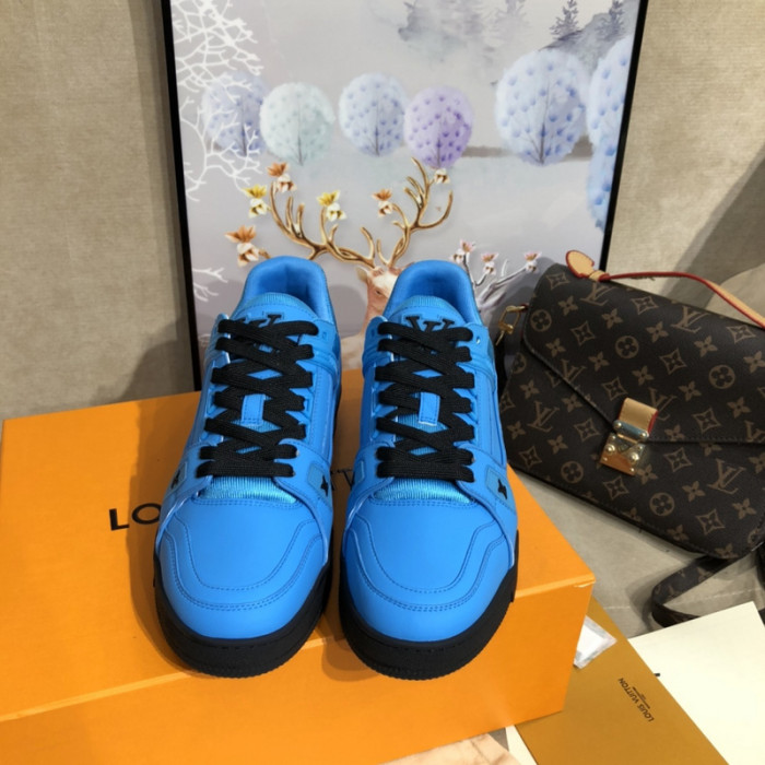 LUSV SNEAKERS