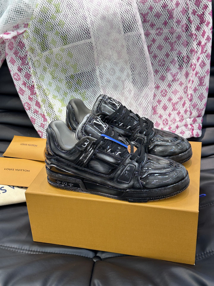 LUSV SNEAKERS