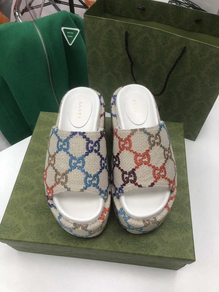 GCI GG Slide Sandal