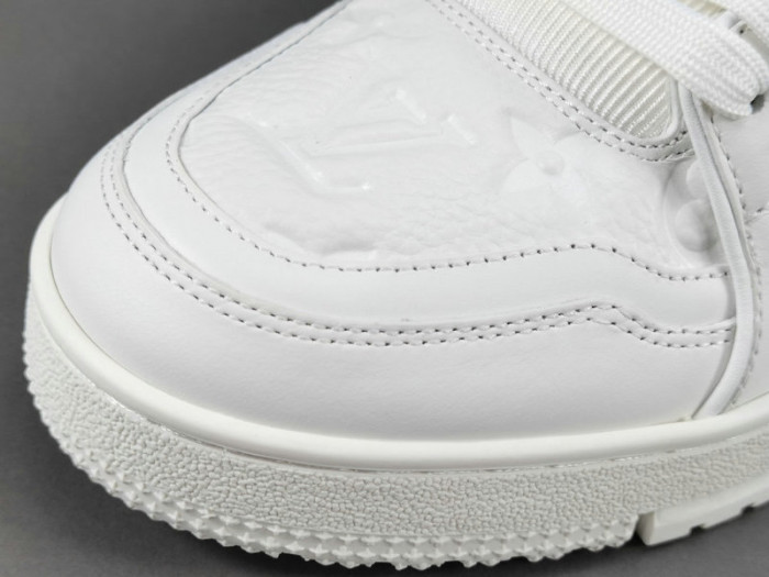LUSV SNEAKERS