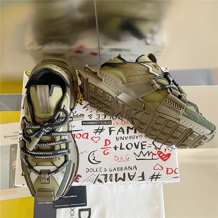 DG SNEAKER