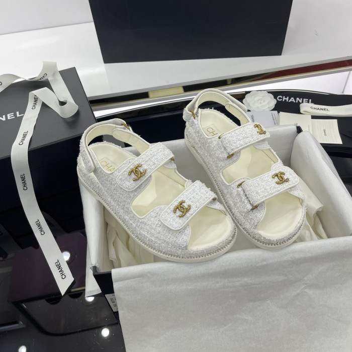 CN Slide Sandal