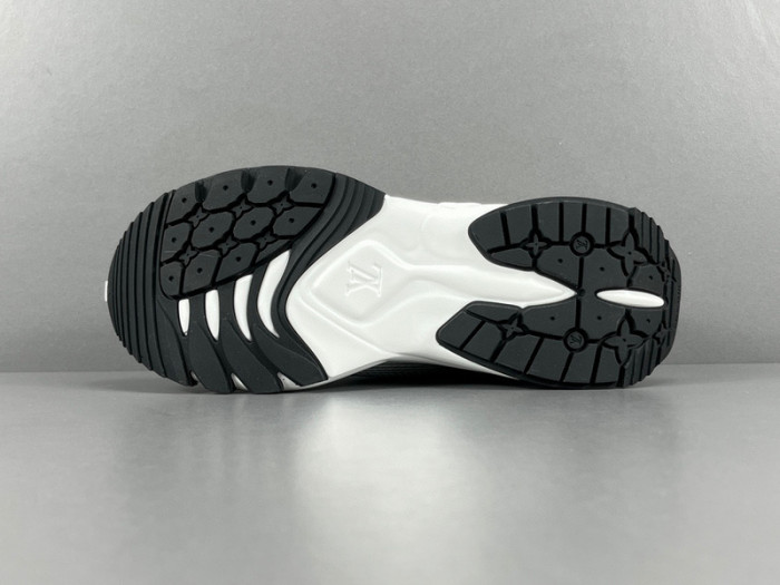LUSV SNEAKERS