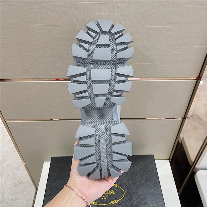 PRDA Sneaker