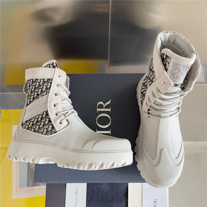 DOR BOOT