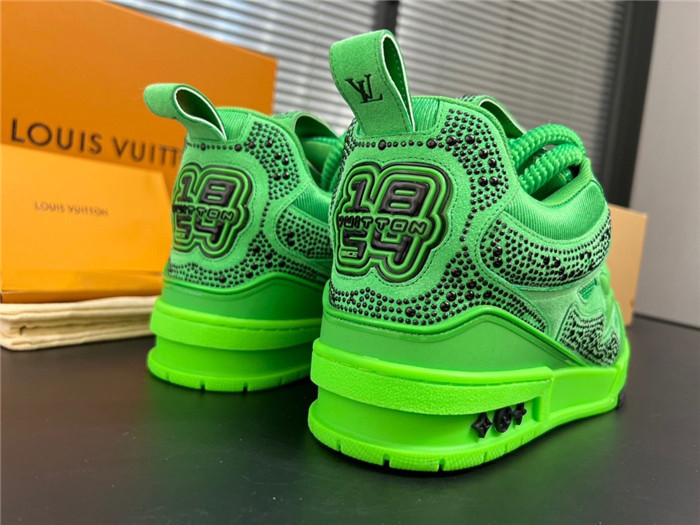 LUSV SNEAKERS