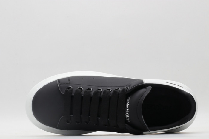 ALEXMQ Sneakers