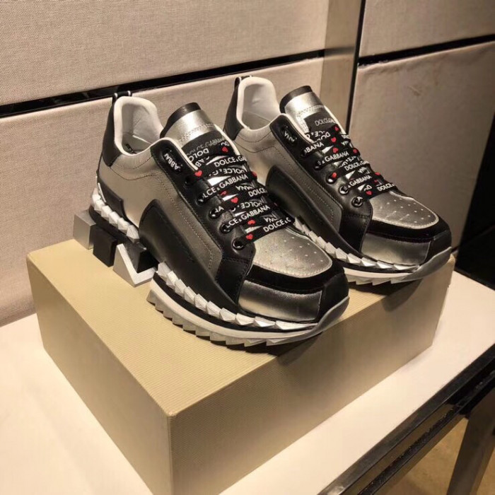 DG SNEAKER