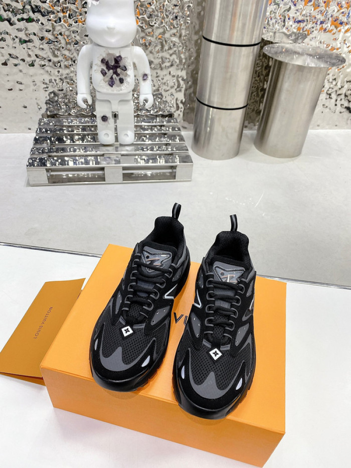 LUSV SNEAKERS