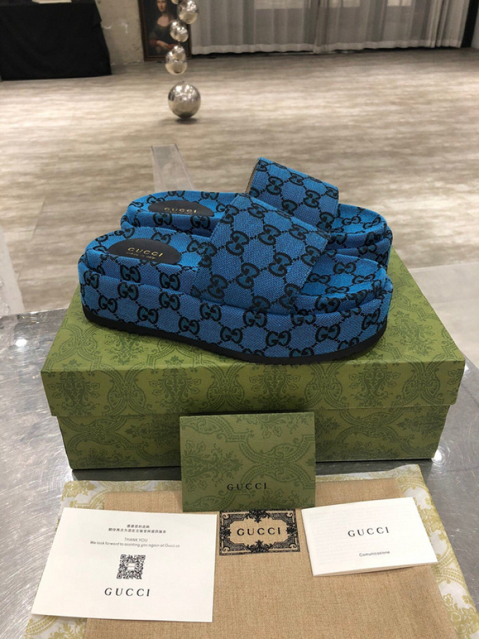 GCI GG Slide Sandal