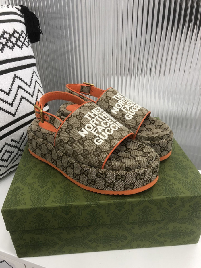GCI GG Slide Sandal