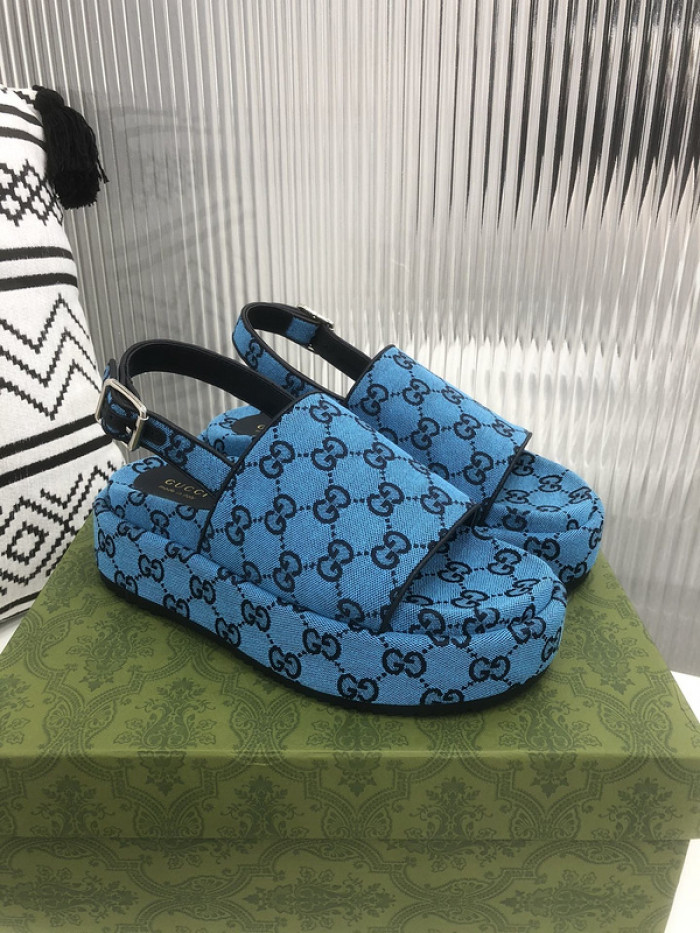 GCI GG Slide Sandal