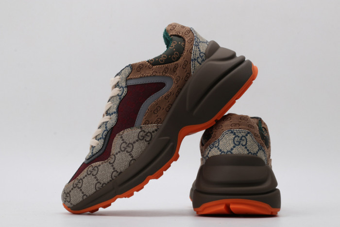GCI Sneaker
