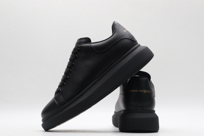 ALEXMQ Sneakers
