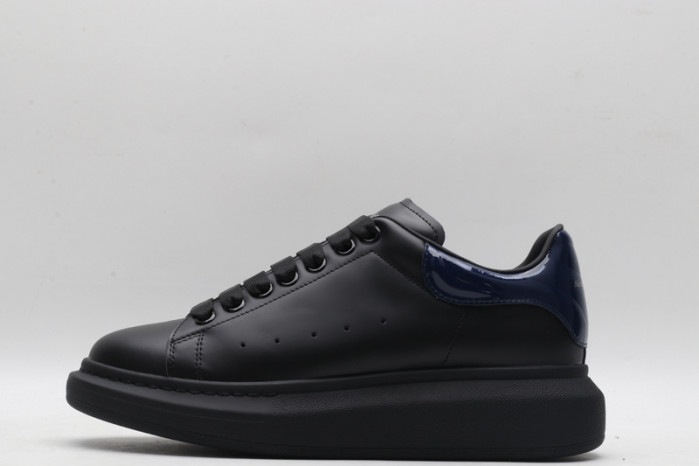 ALEXMQ Sneakers