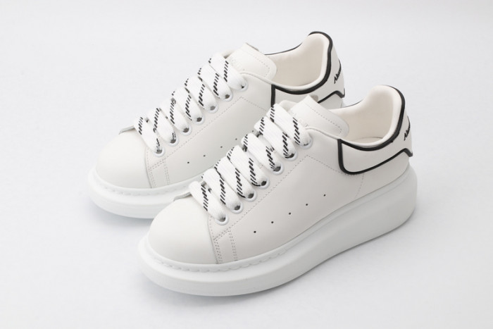 ALEXMQ Sneakers