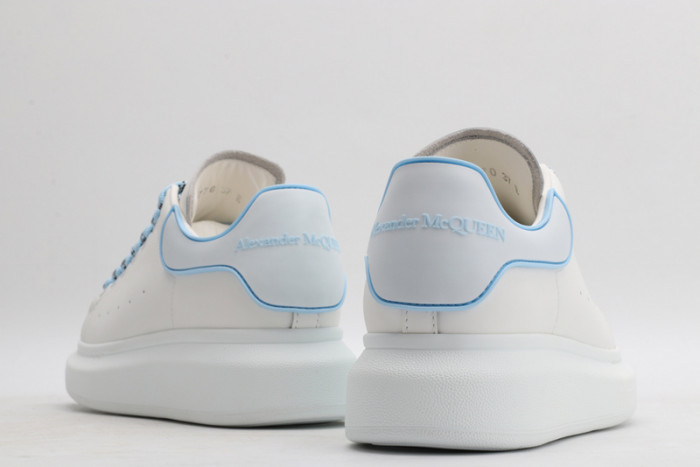 ALEXMQ Sneakers