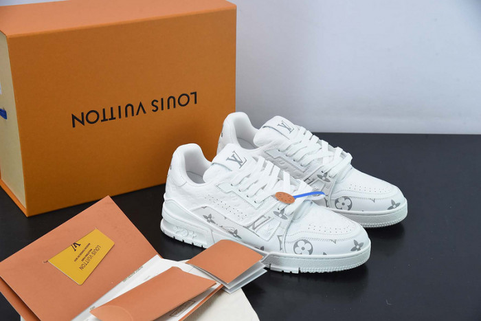 LUSV SNEAKERS