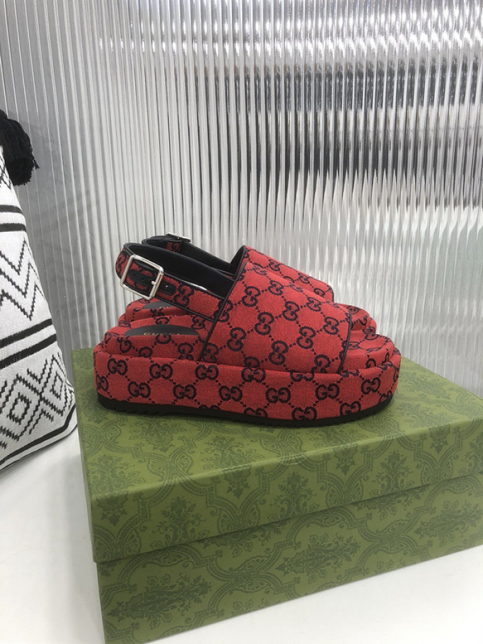 GCI GG Slide Sandal