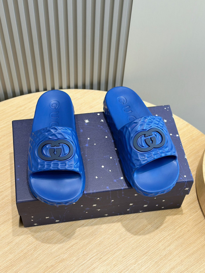 GCI GG Slide Sandal