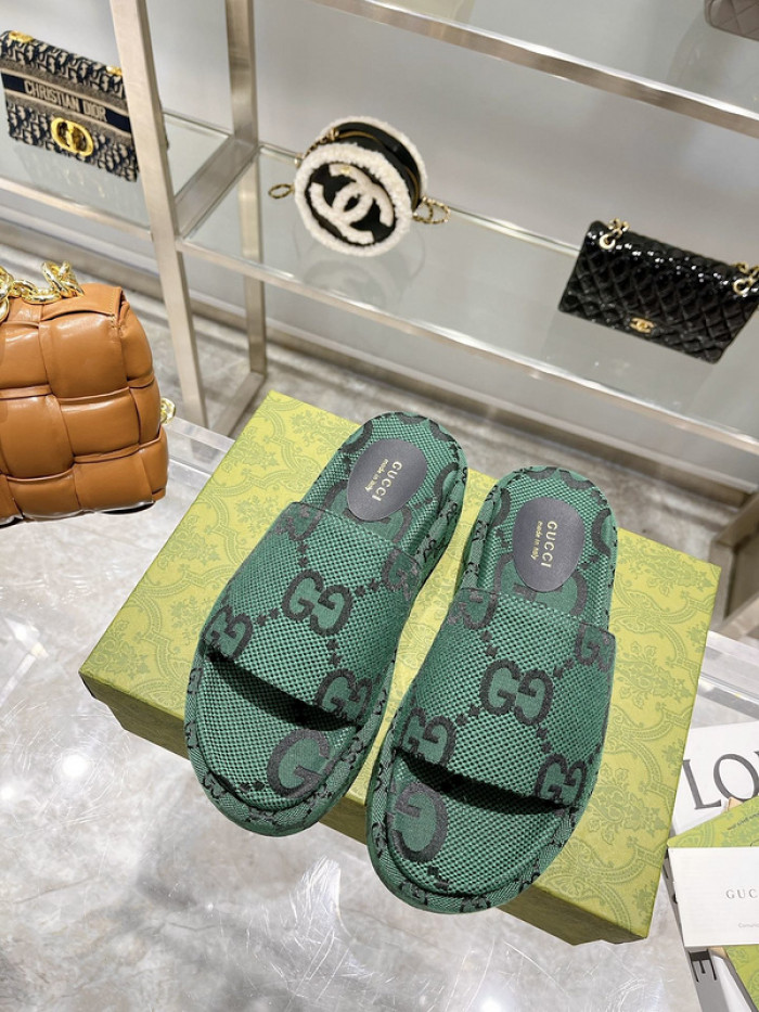 GCI GG Slide Sandal