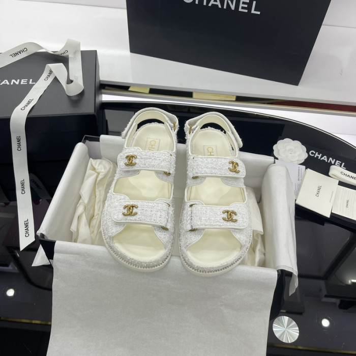 CN Slide Sandal