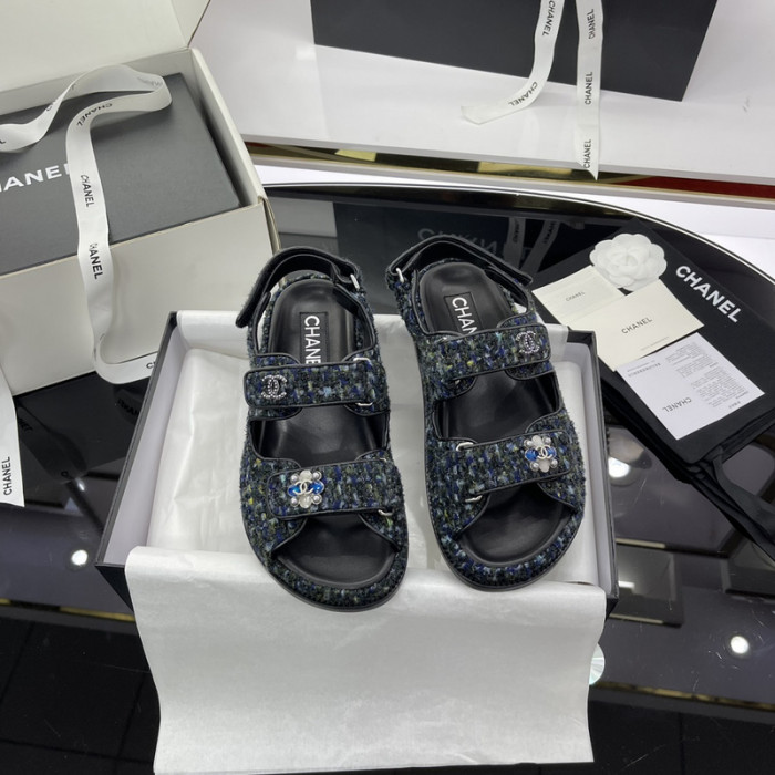 CN Slide Sandal