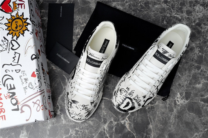 DG SNEAKER