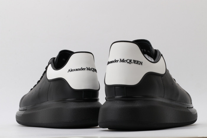 ALEXMQ Sneakers