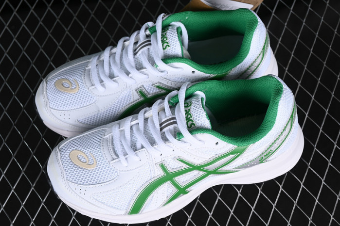 As*ic*s jog 100 s 