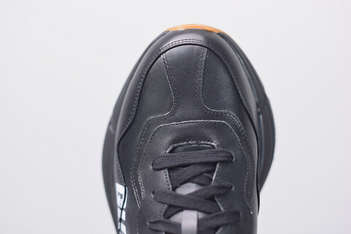 GCI SNEAKER