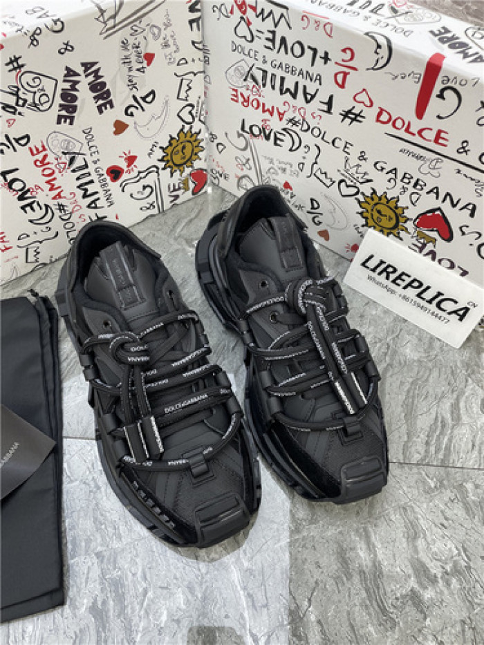 DG SNEAKER